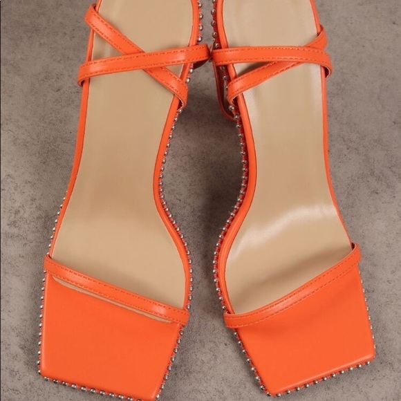 Wild Diva Square Toe Studded Sole High Heel - Picture 3 of 7